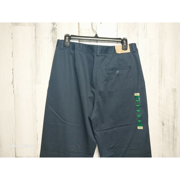 L.L. Bean Classic Fit Wrinkle Free Cotton Chino Navy 10 Regular - Picture 3 of 11